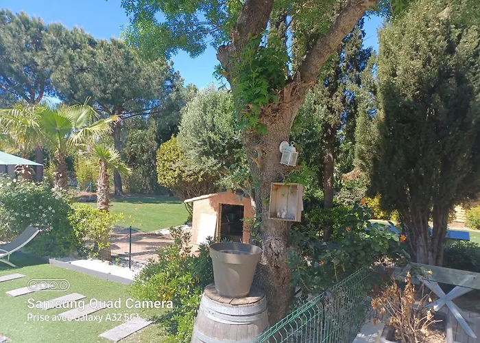 Villa Magnifique Avec Piscine 10x5 M Sur 1800m2 De Terrain Avec Parking Privatif Cuisine Recente Equpee 3 Dont 2 Parental Au Rdc Avec Wc Separe Pas De Vis à Vis Terrain De Petanque Bbq Climatisation Jeux Enfants *